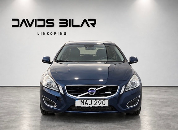 Volvo S60 8 of 16