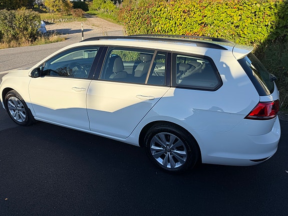 Volkswagen Golf VII 2 of 7