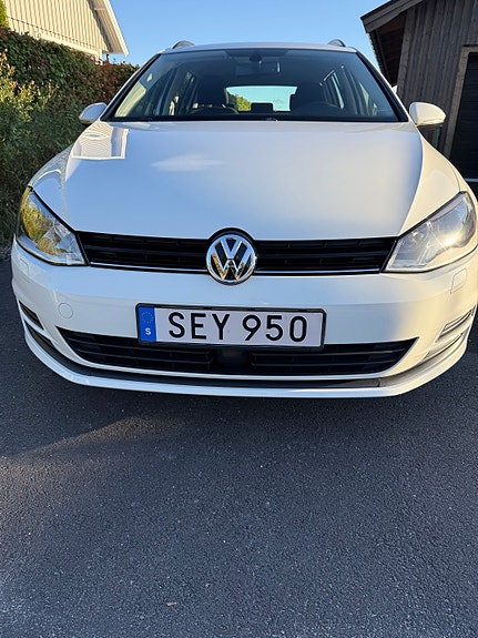 Volkswagen Golf VII 4 of 7