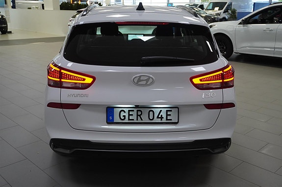 Hyundai i30 8 of 11