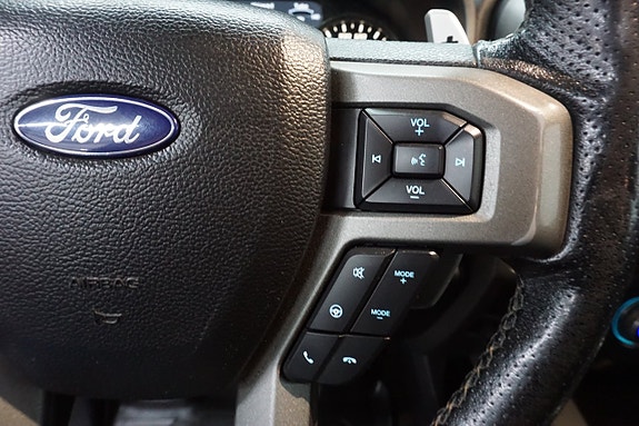 Ford F-150 18 of 30