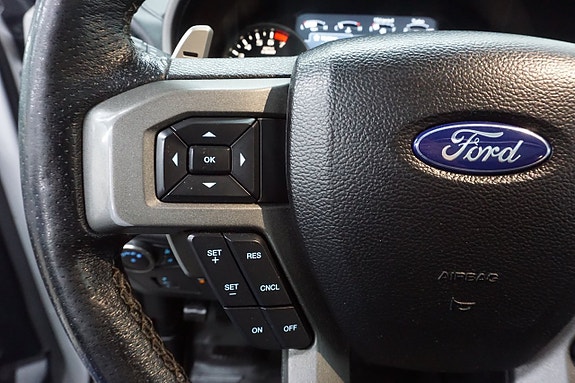 Ford F-150 17 of 30