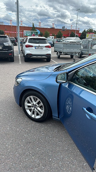 Volvo V40 5 of 5