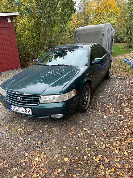 Cadillac Seville STS 6 of 8
