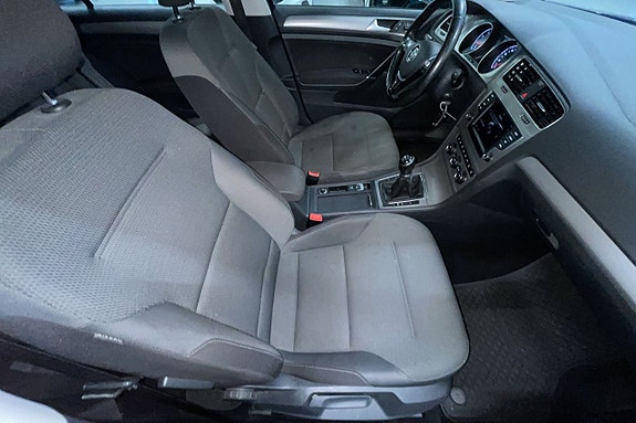 Volkswagen Golf I 7 of 12