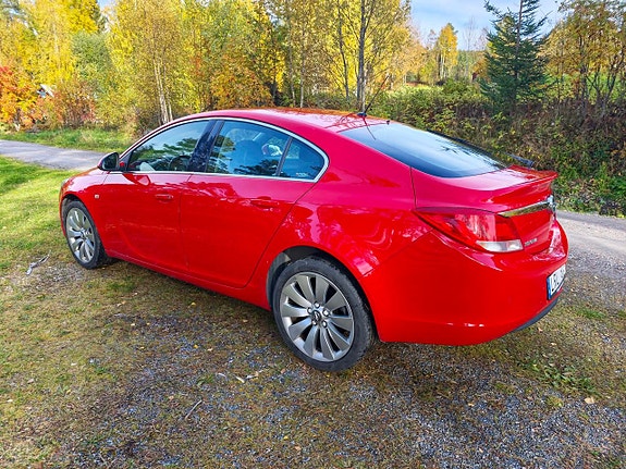 Opel Insignia 2 of 7
