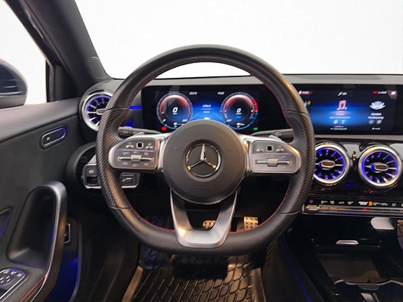 Mercedes-Benz A 250 e 13 of 30