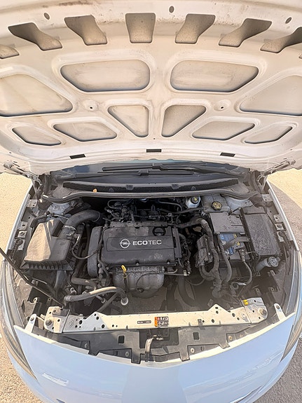 Opel Astra 13 of 16