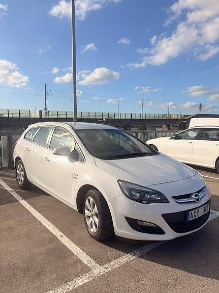 Opel Astra 3 of 16