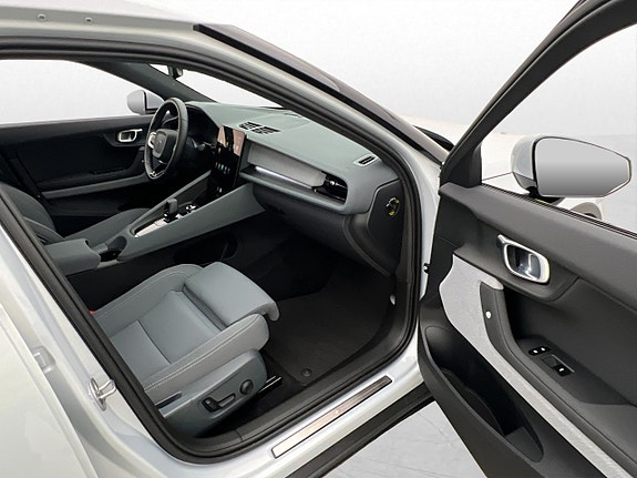 Polestar 2 29 of 30
