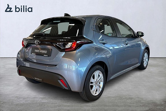 Toyota Yaris 17 of 20