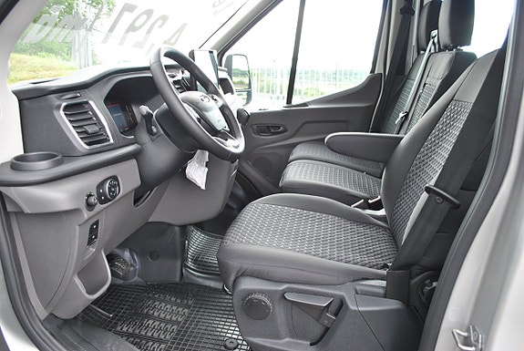 Ford Transit 7 of 19