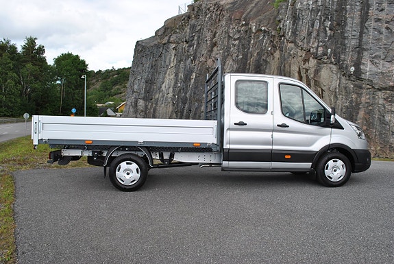 Ford Transit 2 of 19