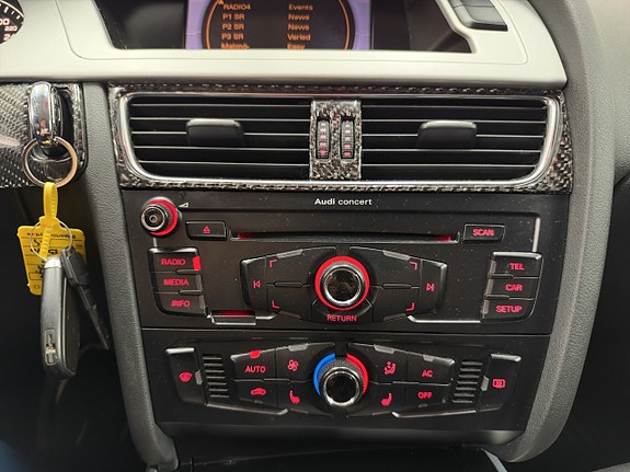 Audi A4 15 of 17
