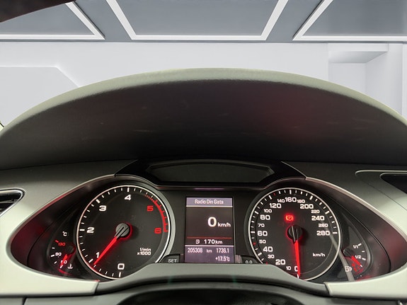 Audi A4 13 of 17