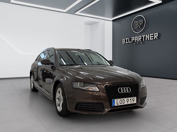 Audi A4 4 of 17