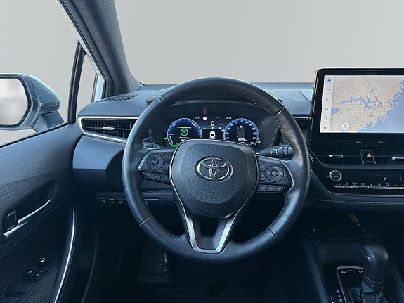 Toyota Corolla 9 of 13