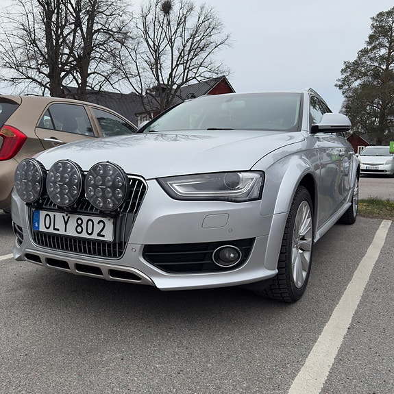 Audi A4 allroad 6 of 8
