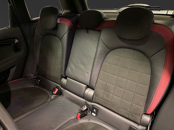 MINI Countryman Cooper SE 10 of 18