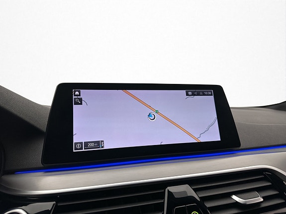 BMW 530e 17 of 30