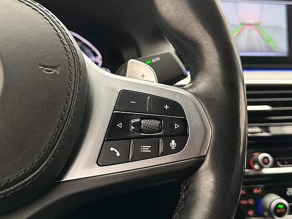 BMW 530e 15 of 30