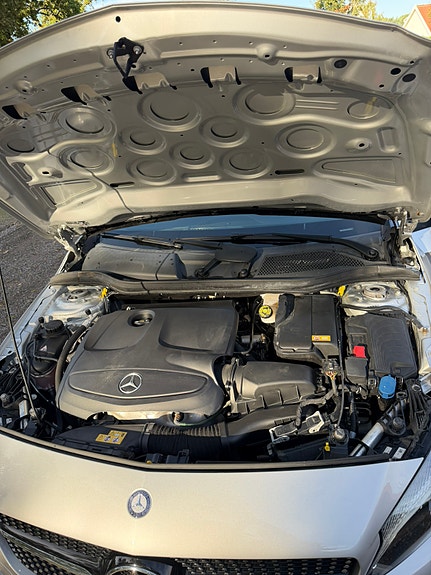 Mercedes-Benz A180 10 of 10