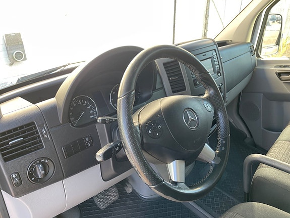 Mercedes-Benz Sprinter 211 15 of 29
