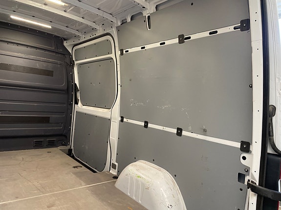 Mercedes-Benz Sprinter 211 24 of 29