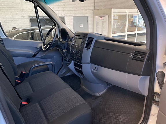 Mercedes-Benz Sprinter 211 8 of 29