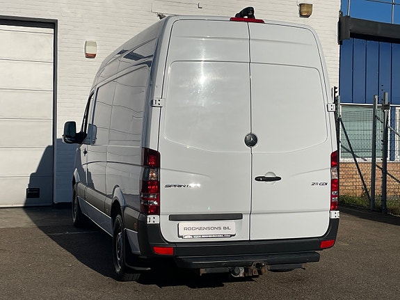Mercedes-Benz Sprinter 211 21 of 29
