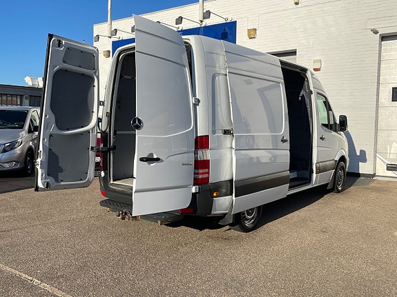 Mercedes-Benz Sprinter 211 13 of 29
