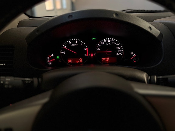 Nissan Navara 15 of 18
