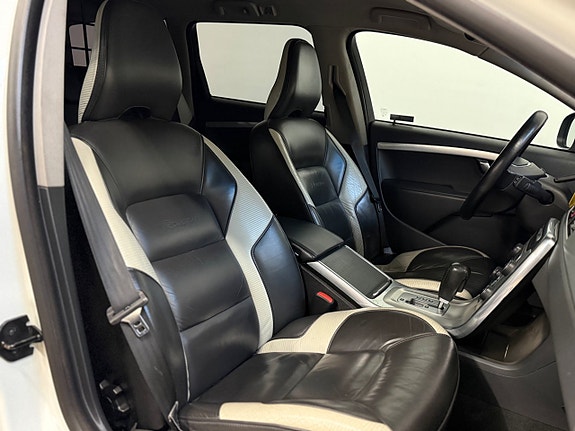 Volvo V70 10 of 13