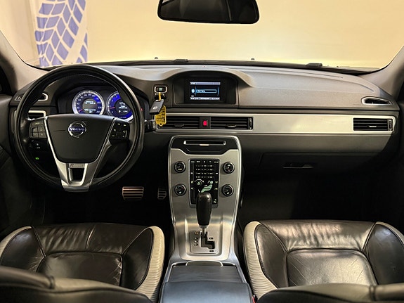 Volvo V70 11 of 13