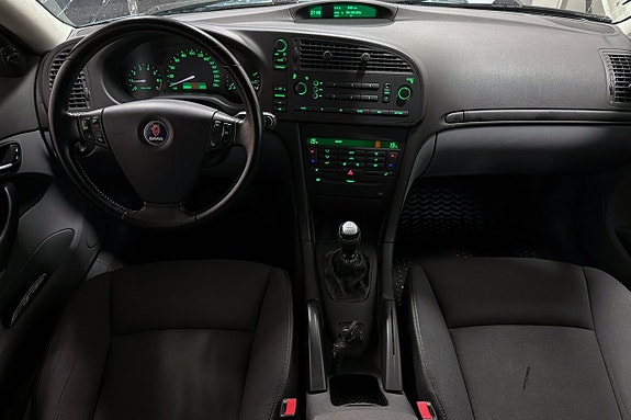 Saab 9-3 17 of 17