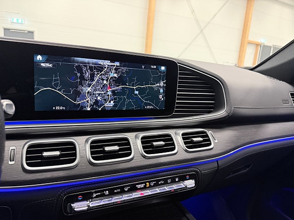 Mercedes-Benz GLE350 de 15 of 26