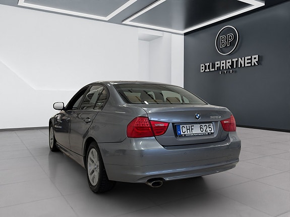 BMW 320d 7 of 15
