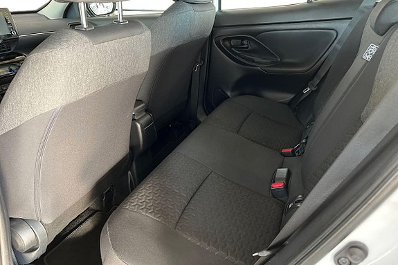 Toyota Yaris Cross 11 of 19