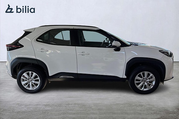 Toyota Yaris Cross 16 of 19