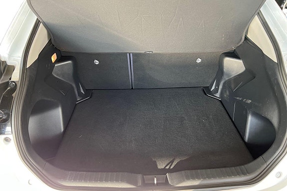 Toyota Yaris Cross 10 of 19