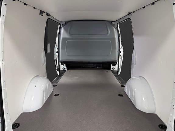 Mercedes-Benz Vito 119 18 of 18