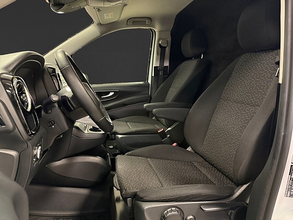 Mercedes-Benz Vito 119 8 of 18