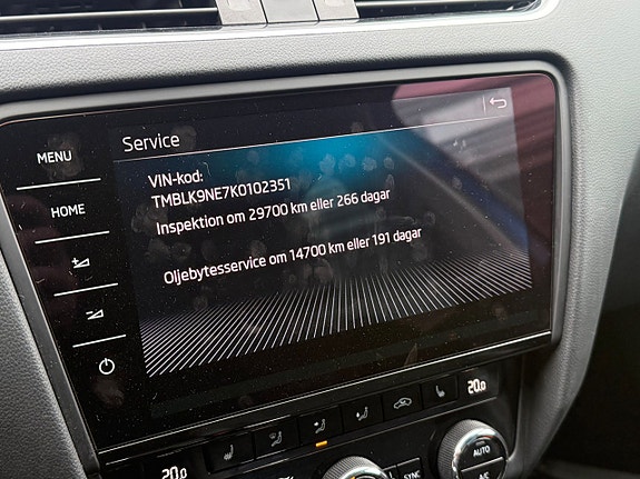 Skoda Octavia Scout 17 of 29