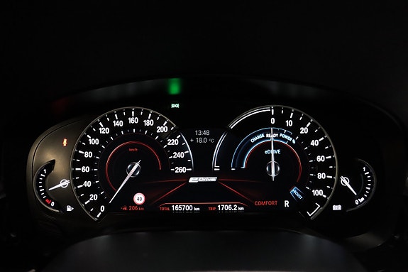 BMW 530e 19 of 25