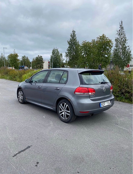 Volkswagen Golf VI 3 of 3
