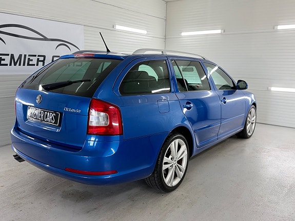 Skoda Octavia 8 of 21