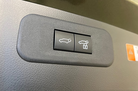 Lexus NX450h+ 20 of 30