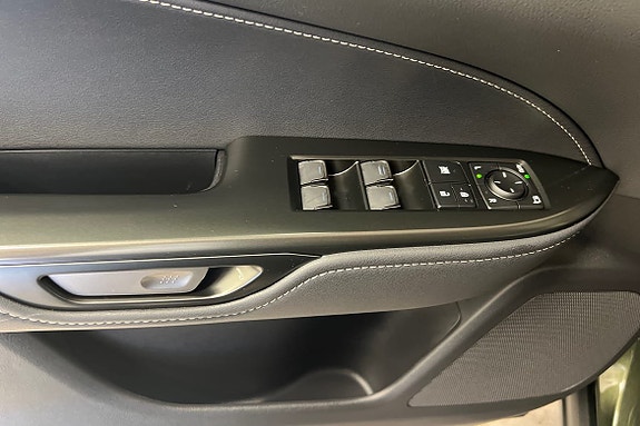 Lexus NX450h+ 23 of 30