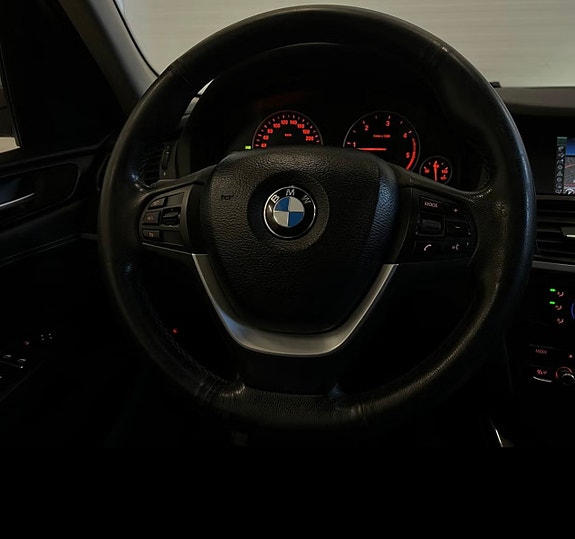 BMW X3 16 of 19