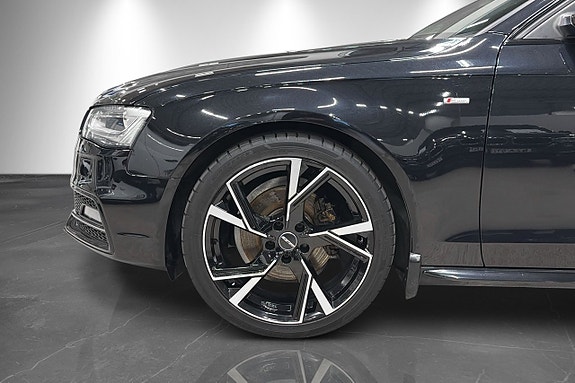 Audi A4 2 of 30